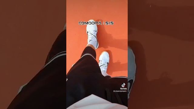 Nuove SCARPE per SALTARE смотреть онлайн