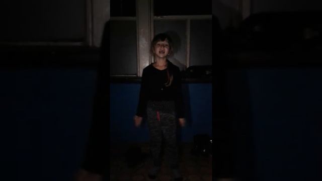 Хочет стать певицей 😘👑 смотреть онлайн