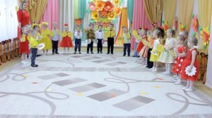 Детская песня "Маму утром разбужу" 8 Марта. 2мл.гр.