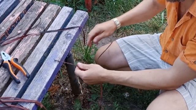 Плетение верёвочки из ивовой коры и других природных материалов. Мастер класс в живую. bark rope. смотреть онлайн