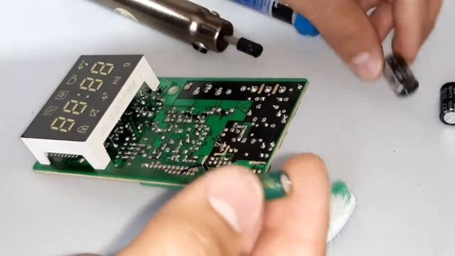 microondas panasonic nn-st354w não liga o display! Veja como recuperar a placa e testar componentes смотреть онлайн