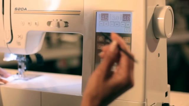 Máquina De Coser Profesional AstraLux S20A