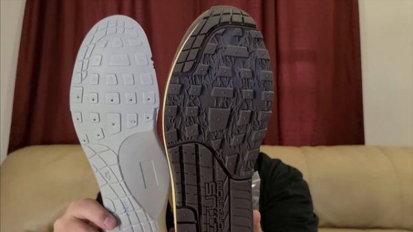 Nike Air Max 1 Travis Scott Cactus Jack Baroque Brown Unboxing, Review, UV and on foot