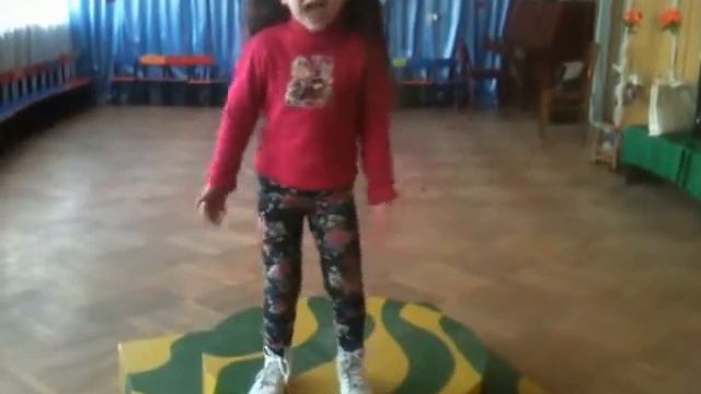 красивый голос 5-и летней девочки! смотреть онлайн