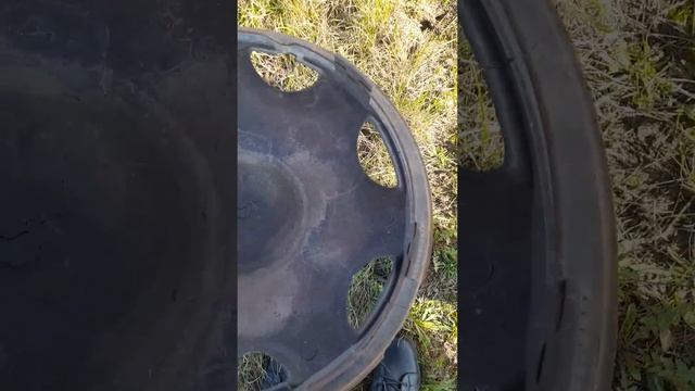 нашли колпак на трассе. смотреть онлайн