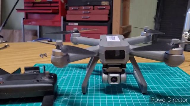 Mjx Bugs 20 EIS 4K Camera Drone 2yrs 3month Review after 20 packs roughly #mjxrc #b20 #cameradrone смотреть онлайн
