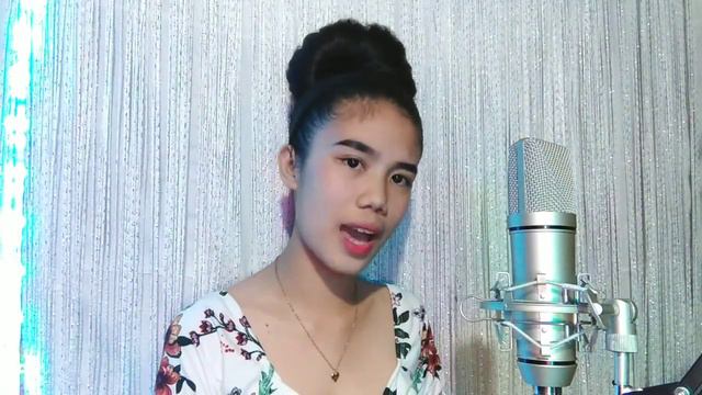 Rose 'On The Ground' cover by Evia Vanessa смотреть онлайн