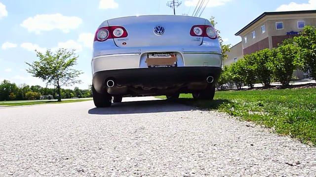 VW Passat R36 Sound смотреть онлайн