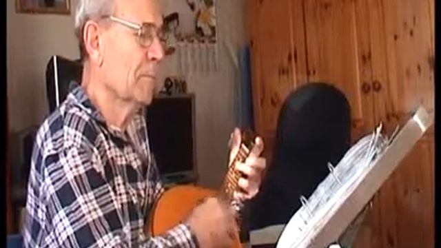 На мандолине Реве да стогне Днепр широкий смотреть онлайн