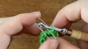 Loomigurumi frog tutorial (rainbowloom)