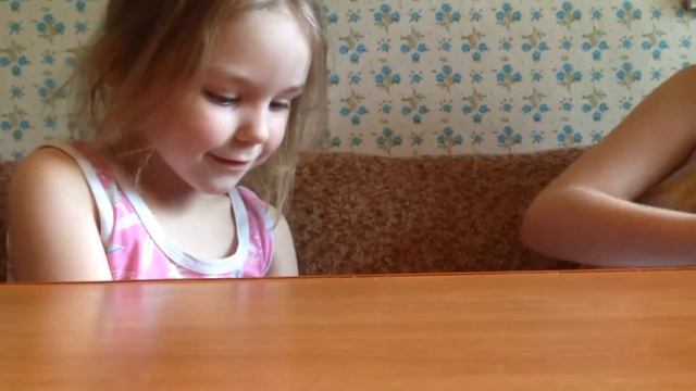 iPhone 6 появился у Анюта пушистый заяц и Мася из Фиксиков смотреть онлайн