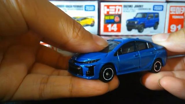 ［開箱］TOMICA 2018 Toyota Prius PHV GR SPORT (初回特別仕樣)