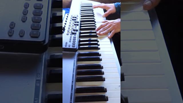 'Interstellar' - Royston Henry (Hans Zimmer cover) смотреть онлайн