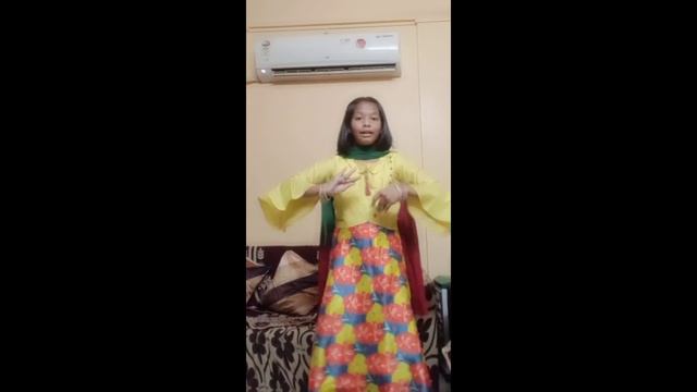 Kohana Dance on Tere Vaaste Song смотреть онлайн