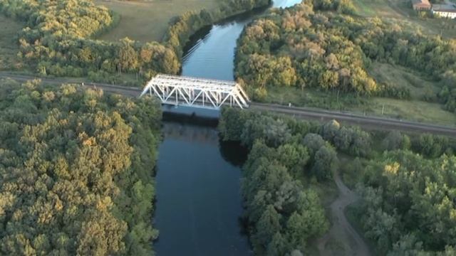 "Мне бы подняться в небо" Клип Олега Овчарова смотреть онлайн