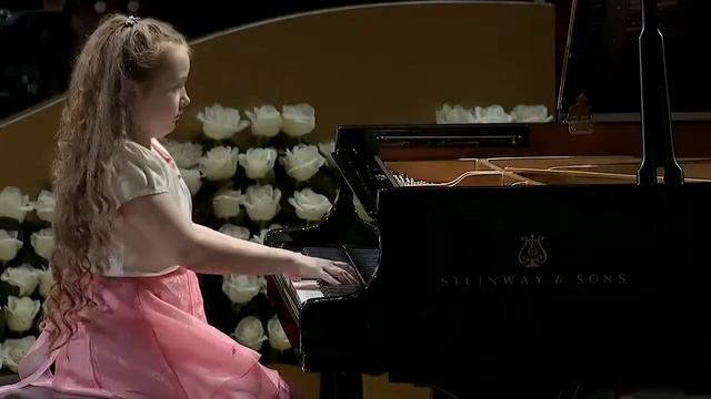 Копия видео Анастасия Ключерёва , 10 лет, Astana Piano Passion 2015 Semi-Finals смотреть онлайн