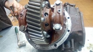 РЕДУКТОР УРАЛ (375) 5ч. сборка и регулировка