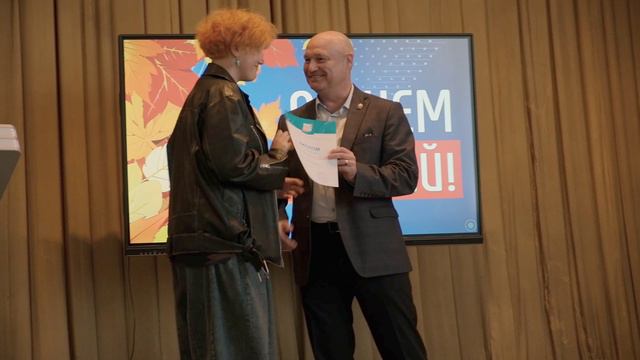 Торжественная линейка в КХУ им. В.И. Сурикова: Путь к новым высотам!