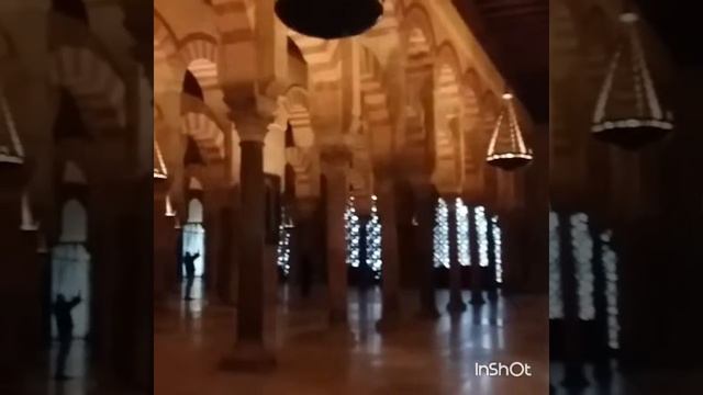 Мескита. Кордова. Нереальная красота смотреть онлайн