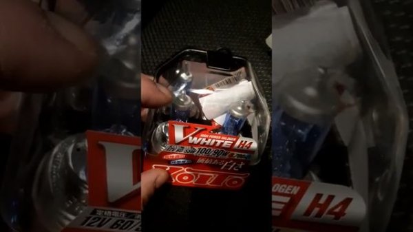 сравнение лампочек KOITO