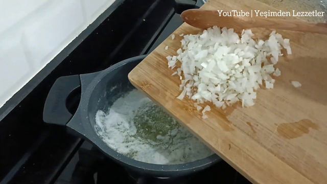 📢 KLÂSİK PİLAV TARİFLERİNDEN SIKILANLAR İÇİN ✅ TEREYAĞLI VE NANELİ ŞEHRİYELİ BULGUR PİLAVI TARİFİ👌 смотреть онлайн