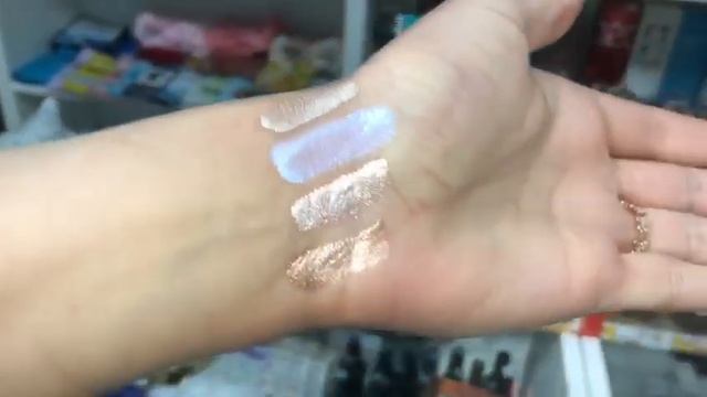 Сухие, жидкие и кремовые хайлайтеры для создания идеального макияжа! смотреть онлайн