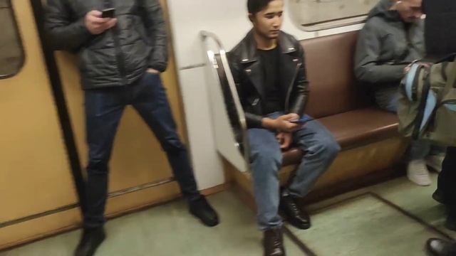 Москва еду от метро Павелецкая окт 2023