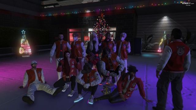 Новогодние истории GTA 5 RP смотреть онлайн