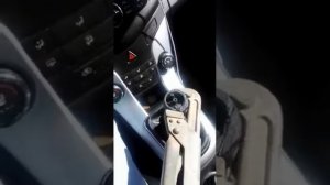 Как снять ручку КПП Шевроле круз. видео БЕЗ ЛИШНИХ СЛОВ
