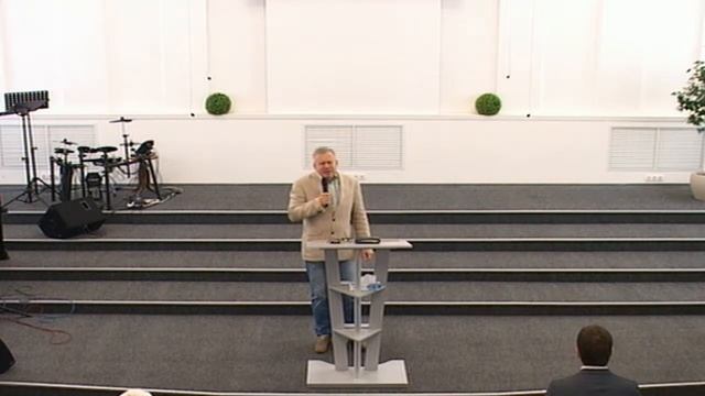 13 Сентября 2020 / Воскресное богослужение 10:00 / Церковь Свет Жизни смотреть онлайн