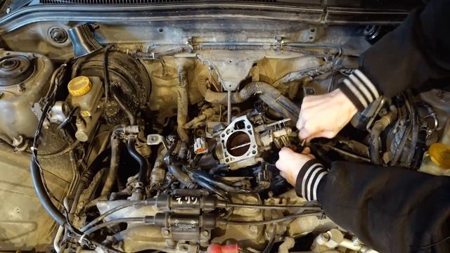 Чистим дроссельную заслонку на Subaru (ej20)