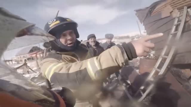 #ГлазамиМЧС пожар на ферме смотреть онлайн