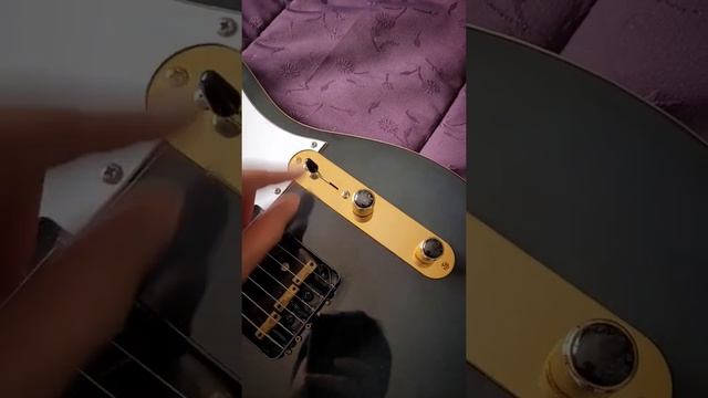 из чего состоит электрогитара смотреть онлайн