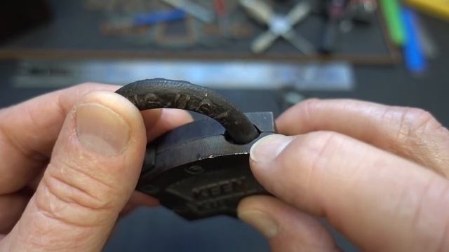 (1875) Antique Keen Kutter Padlock смотреть онлайн
