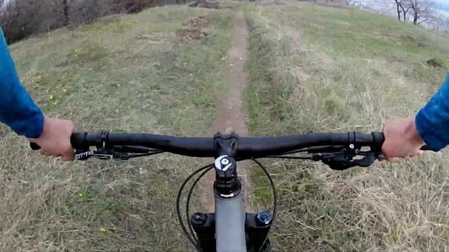 Саратов в апреле. Кумысная поляна на велосипеде смотреть онлайн