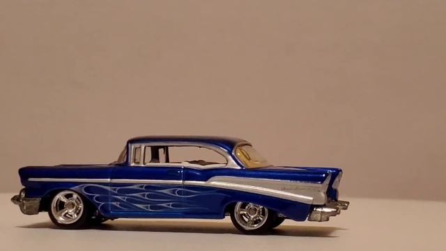 Hot Wheels 1957 Chevy Bel Air Premium смотреть онлайн