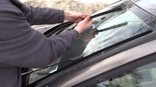 Замена дворников по кругу на Volvo. смотреть онлайн