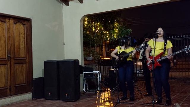 Ndajekehai de mi Suerte Polka Paraguaya Duo Las Hermanas Amarilla con Angel Amarilla смотреть онлайн