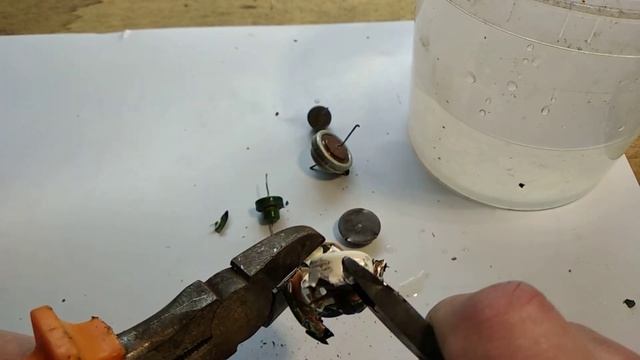 Чистое серебро и тантал в конденсаторах смотреть онлайн