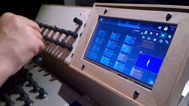 Raspberry Pi Synthesizer - "My Stry Sulfat" twiddle смотреть онлайн