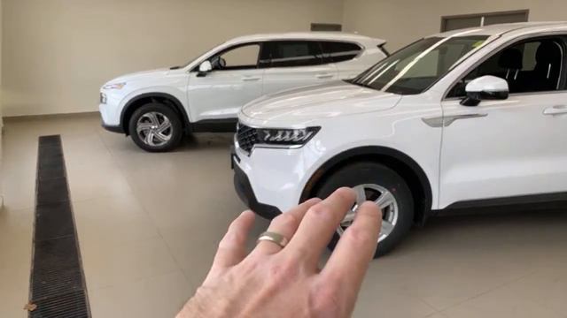 LIVE: Kia Sorento Vs. Hyundai Santa Fe! Lower Level Trims Compared!
