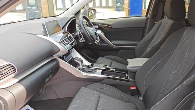 2018 Mitsubishi Eclipse Cross 1.5T 3 SUV 5dr Petrol CVT Euro 6 (163 ps) смотреть онлайн
