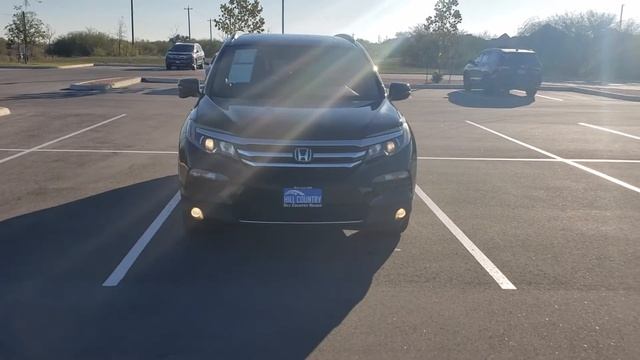 2016 Honda Pilot Touring AWD. смотреть онлайн