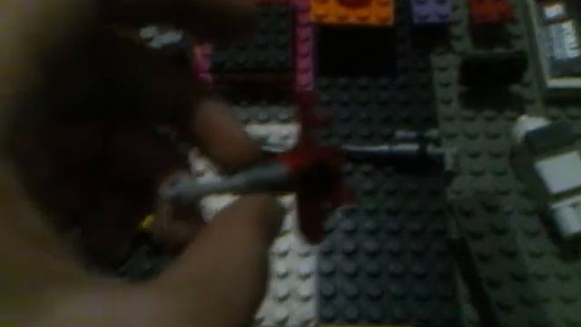 Мини фигурка из амонг ас + обзор на часть карты из амонг ас + оружие смотреть онлайн