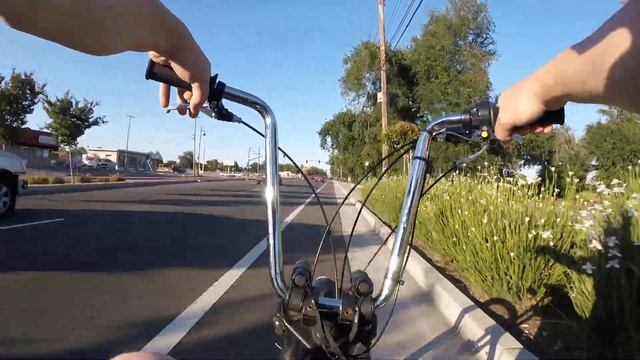 Bikeberry 66/80cc motor on OCC Schwinn Stingray Chopper bike смотреть онлайн