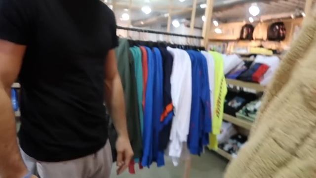 ПЕРЕОДЕВАЕМСЯ ДРУГ В ДРУГА (часть 1) ft. Близнецы Долан & Джеймс Чарльз - Эмма Чемберлен смотреть онлайн