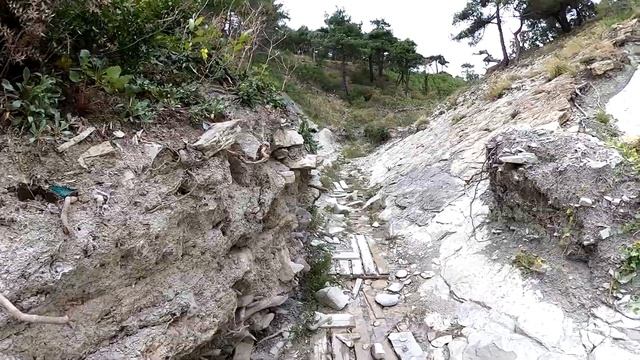 Голубая бухта Геленджик сентябрь 2021 самый лучший дикий пляж смотреть онлайн