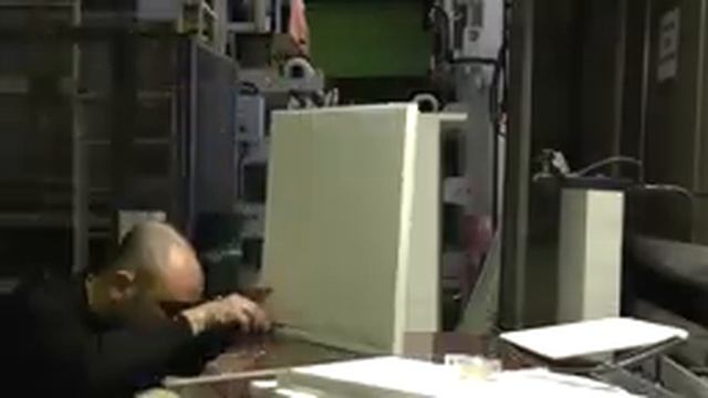 Коробка из пенопласта смотреть онлайн