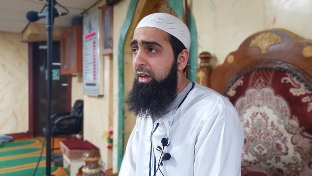 Jumma Bayan From UK, White Fridays, Molana Saifuddin смотреть онлайн