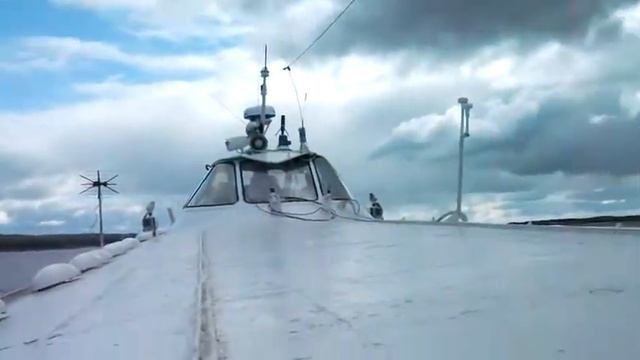 ХМАО, река Обь, корабль на подводных крыльях "Метеор". смотреть онлайн